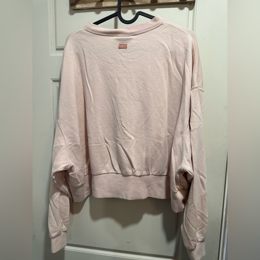 Nike Light Pink Crewneck Sweatshirt - Picture 4 of 5
